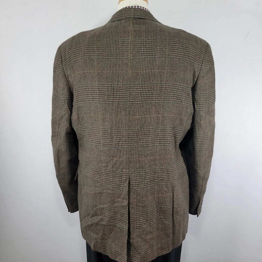 VTG JOS A BANK Men's Sport Coat Blazer Two Button Brown Plaid Wool Size 46R‎